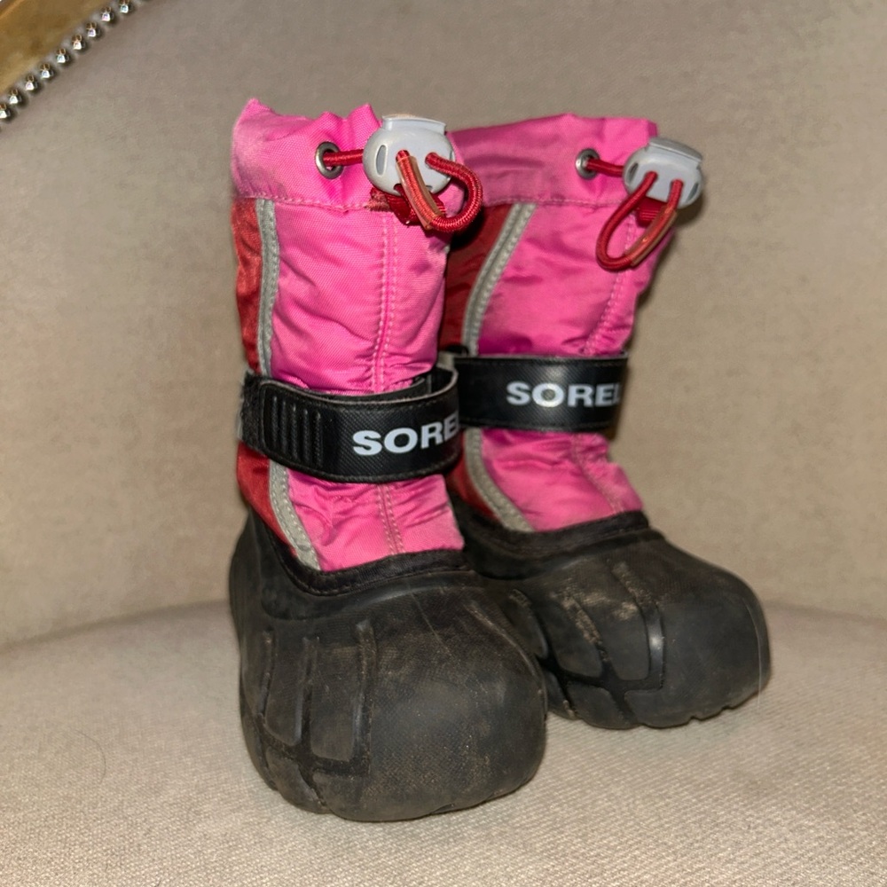 Sorel winter boots toddler 7c